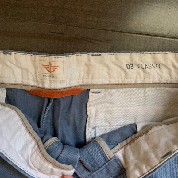 Dockers Pants - Picture 2 of 3